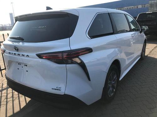 丰田国产塞纳顶配视频,丰田塞纳顶配版深度解析  第3张