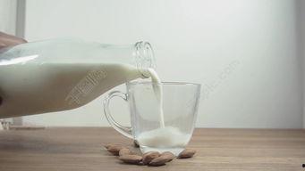 国产牛奶过程视频  第2张